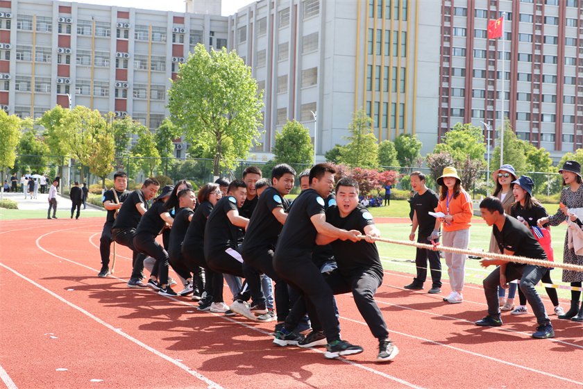 2021.4.29拔河比賽照片